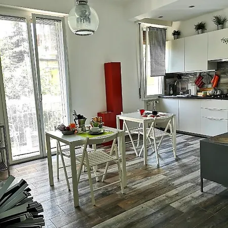 Casa Montanari Panzió Bologna