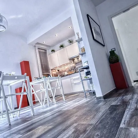 Casa Montanari * Boloňa